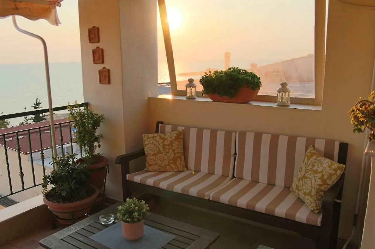 Apartment With Marina View Θεσσαλονίκη